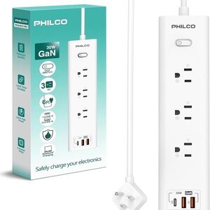 Power Strip with 3 AC Outlets, 30W USB-C Port/2 USB-A Ports & 6ft Extension Cord